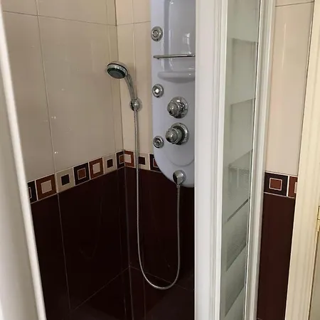 Mooi En Erg Ruim Met Openhaard * Malaga
