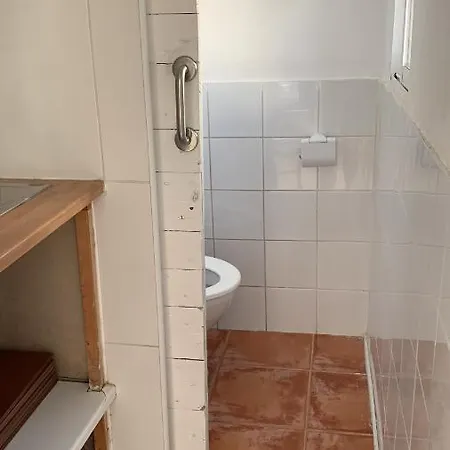 Mooi En Erg Ruim Met Openhaard * Malaga